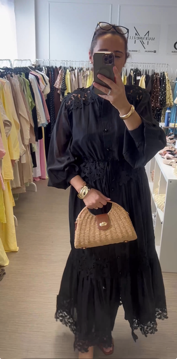 Robe longue dentelle