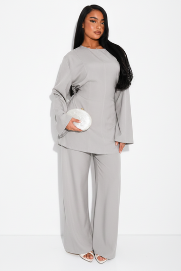 ENSEMBLE PANTALON ET BLOUSE LONGUE À NOUER DANS LE DOS gris