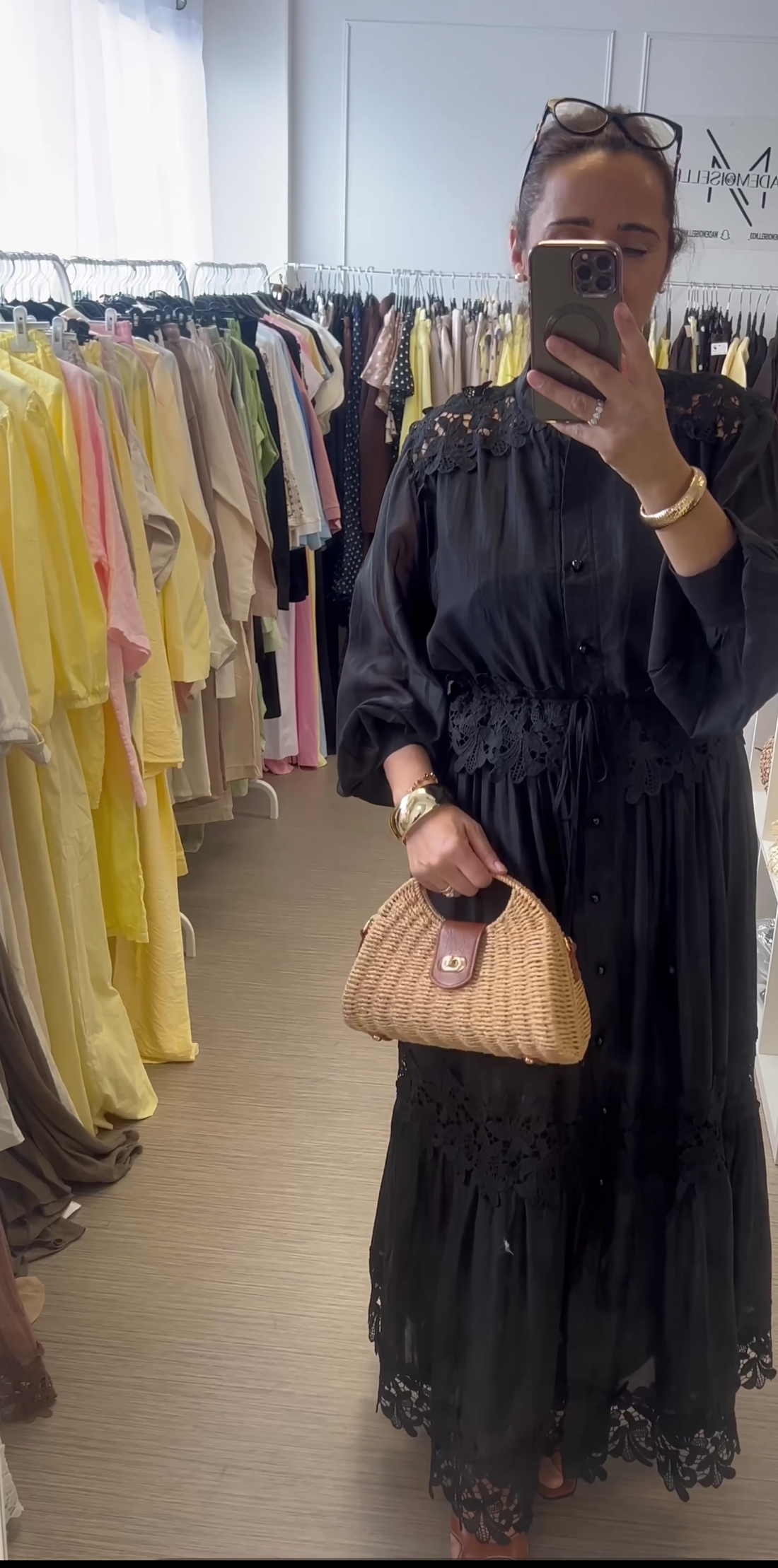 Robe longue dentelle