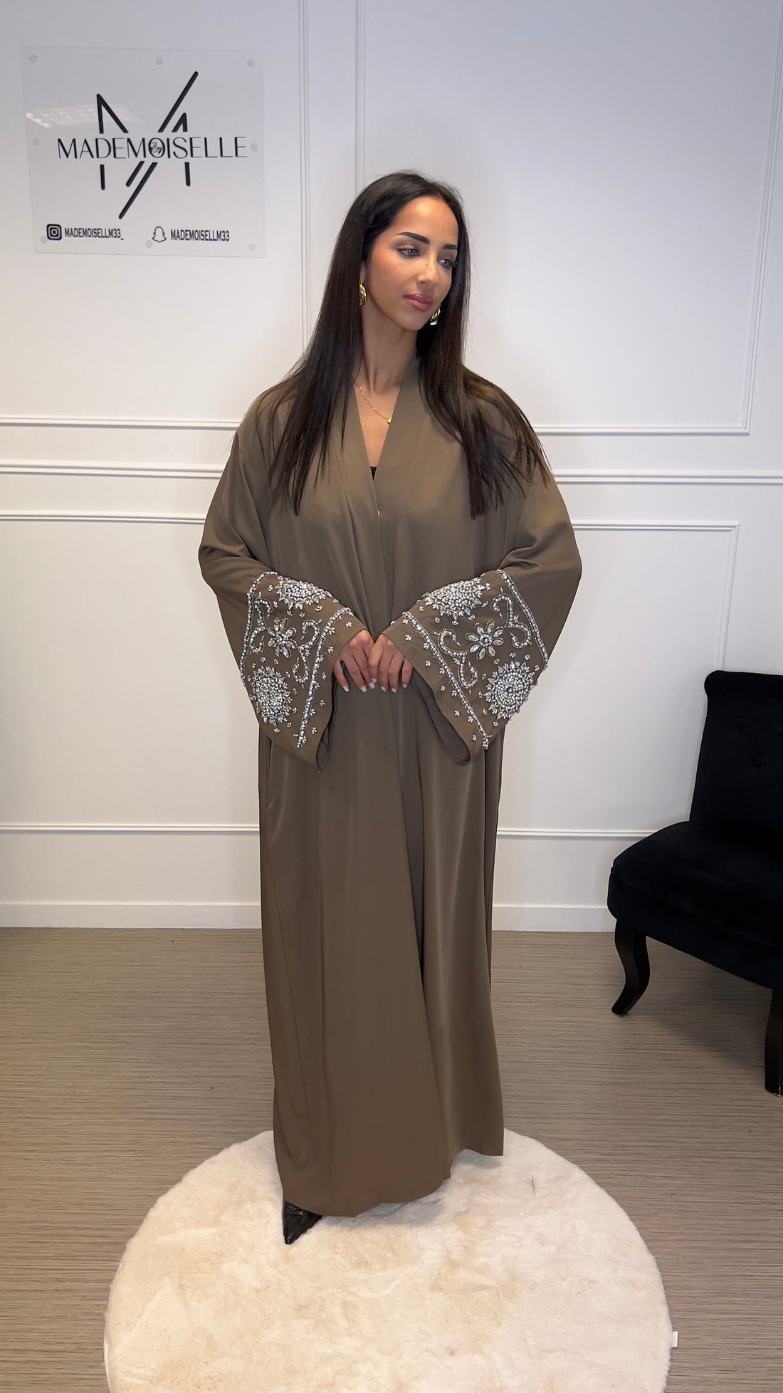 Abaya Marron luxe manches perlées
