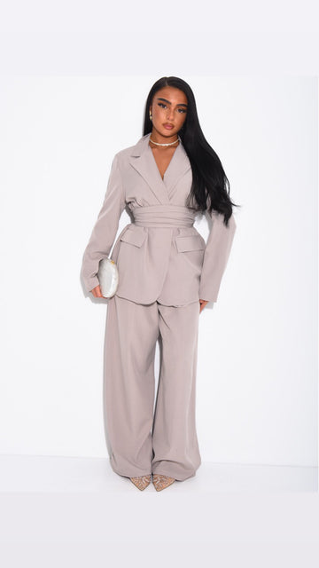 Ensemble tailleur taupe